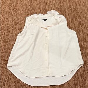 Ann Taylor Cream Ruffle Collar Sleeveless Button-Front Blouse